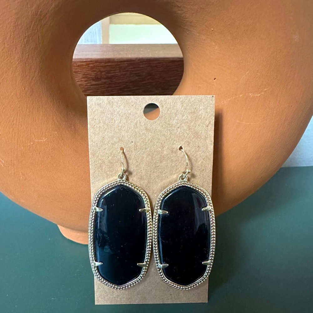 Kendra Scott earrings (necklace available!)